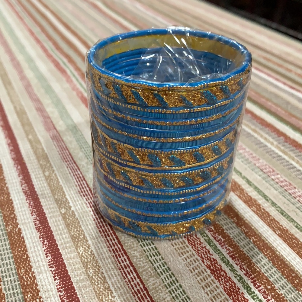 Indian bangles - Picture 2 of 3